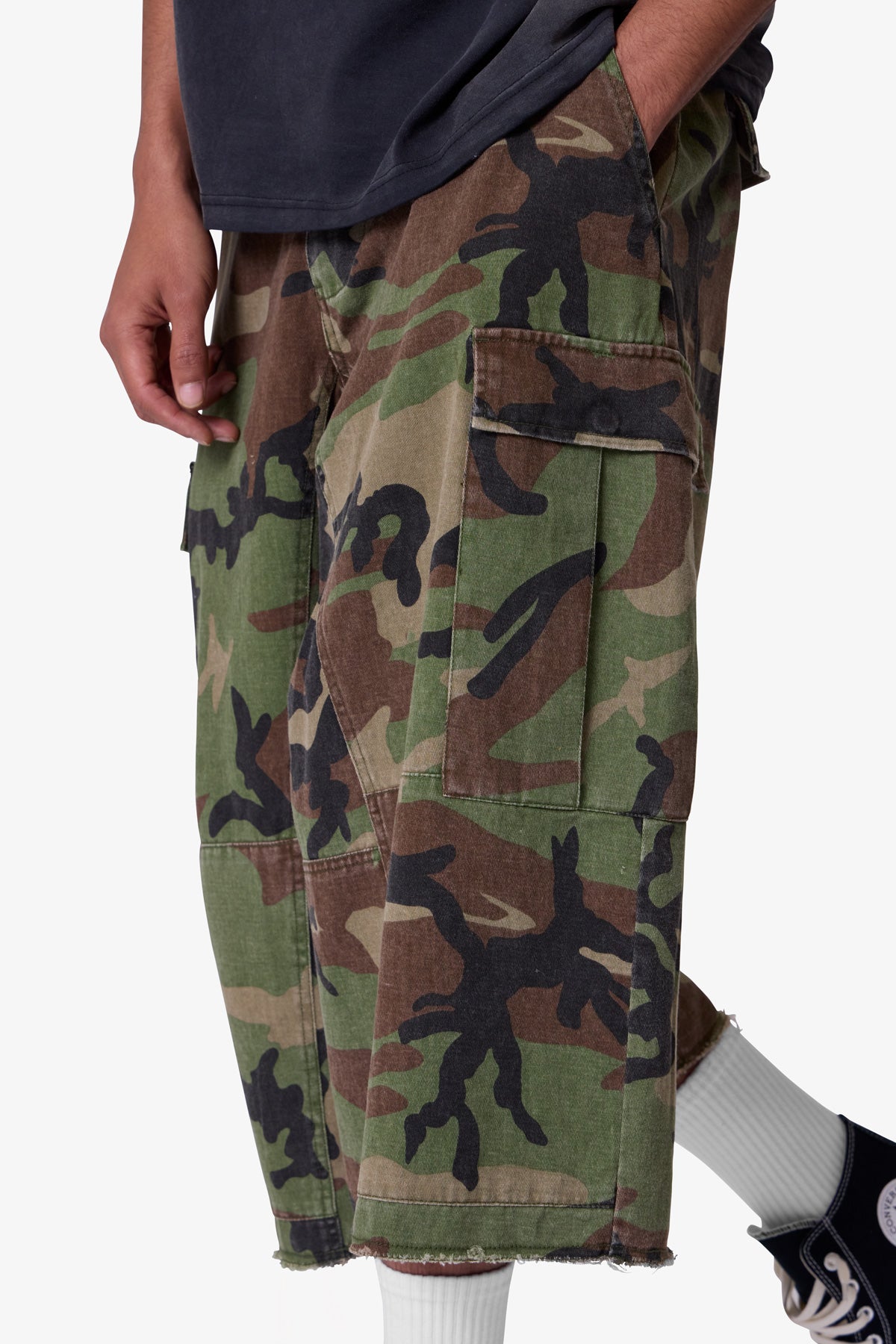 Extra Long Cargo Shorts - Camo - 图片 7